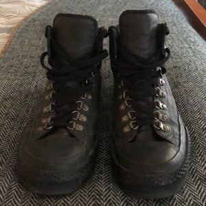 Converse Winter boots